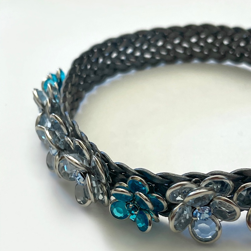 SILVER & BLUE SWAROVSKI CHOKER NECKLACE